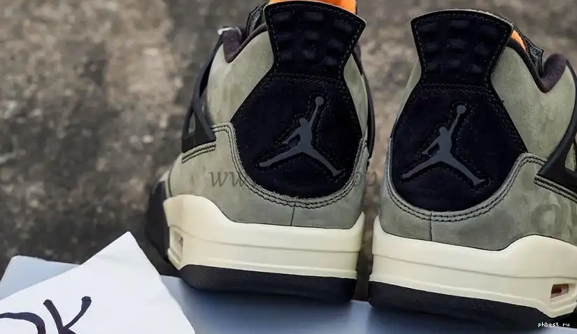 MATERIALS RETAIL Jordan PK READY GOD TO SHIP 4 Undefeated Olive Travis Scott 0510
